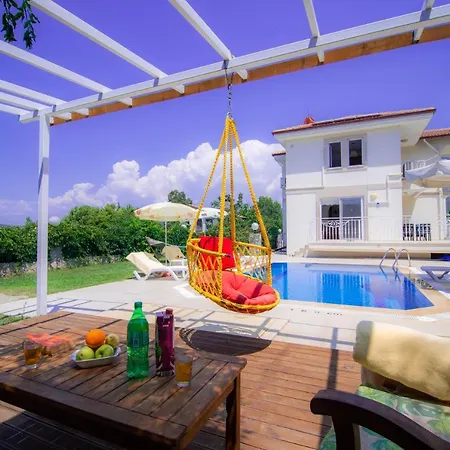 Rent Your Own Luxury With 4 Bedrooms Mugla 1005 올루데니스