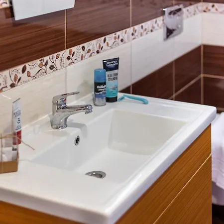 Rent Your Own Luxury With 4 Bedrooms Mugla 1005