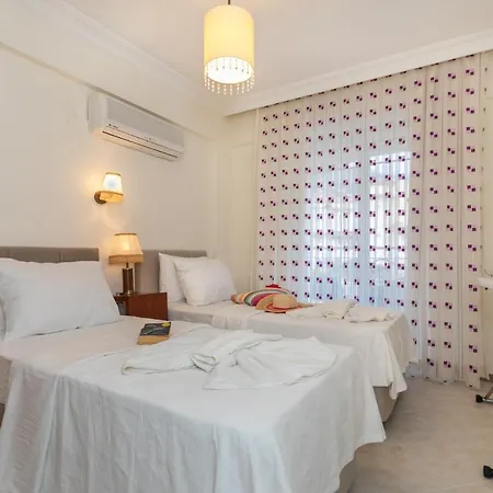 Rent Your Own Luxury With 4 Bedrooms Mugla 1005 빌라 올루데니스