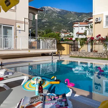 Rent Your Own Luxury With 4 Bedrooms Mugla 1005 빌라 *