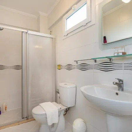 빌라 Rent Your Own Luxury With 4 Bedrooms Mugla 1005 올루데니스